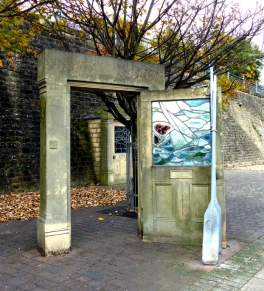 Sculpture by the same artist around the marina